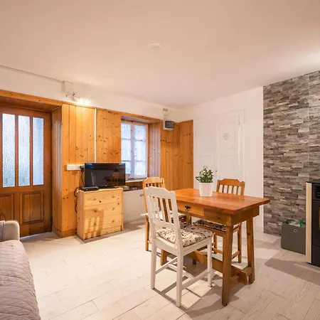 度假居 Serena By Interhome *